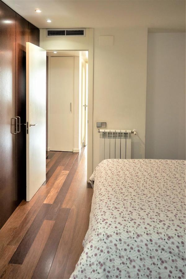 Apartamento Via Augusta 153 บาร์เซโลนา ภายนอก รูปภาพ
